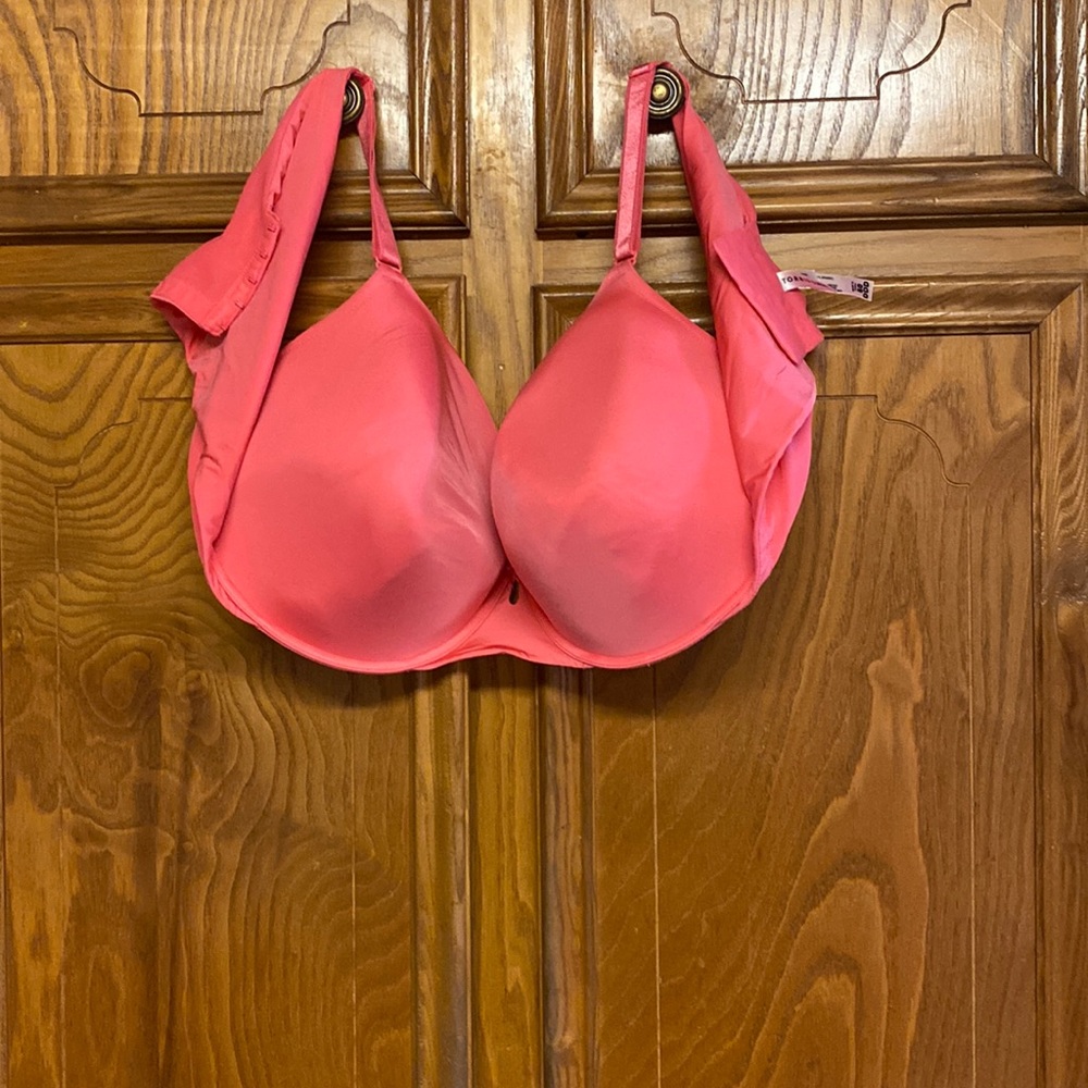 Torrid 360 Smoothing Hot  Pink Bra
